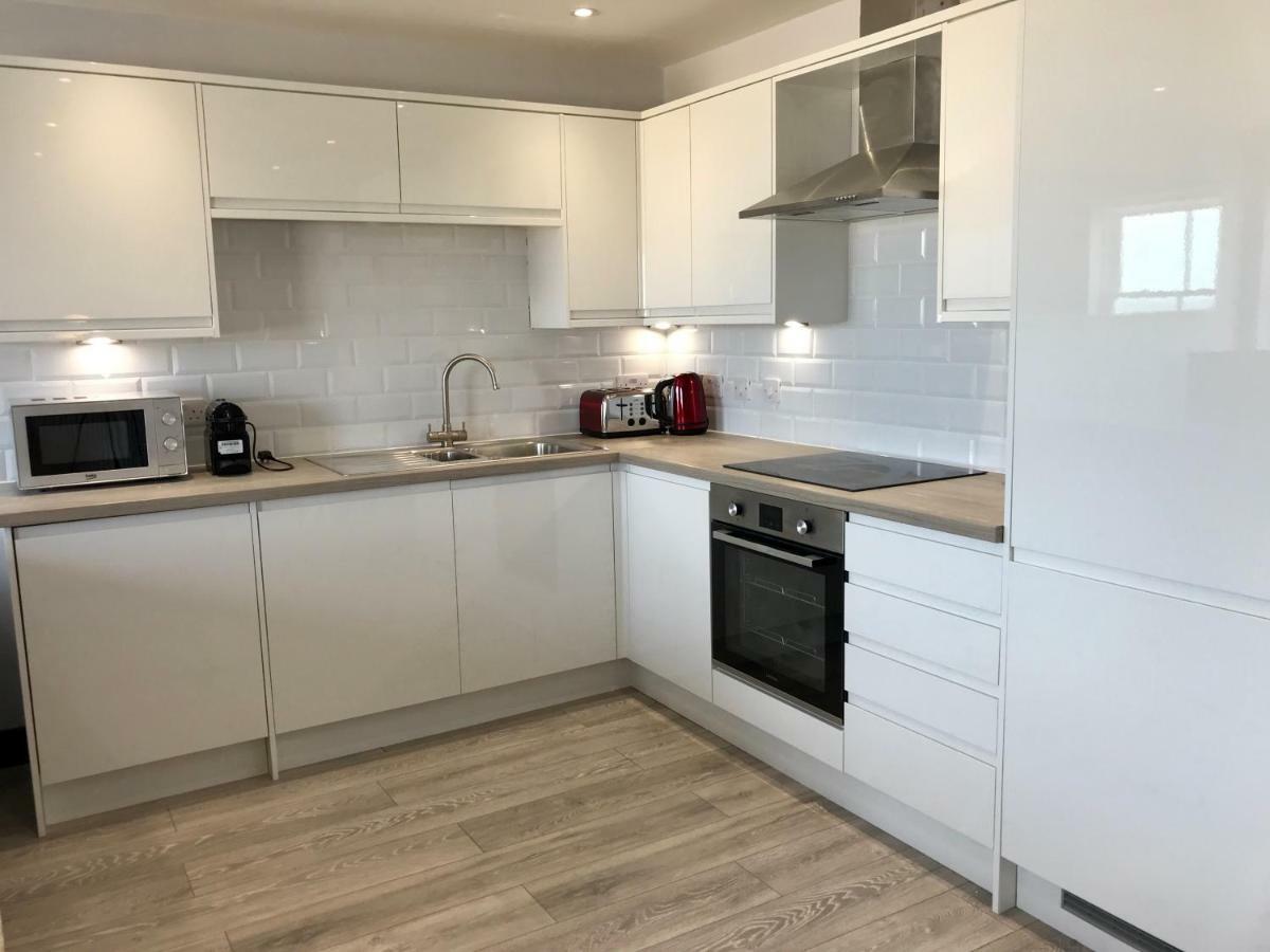 The Turner Apartment - Margate Beach - By Goldex Coastal Breaks Bagian luar foto